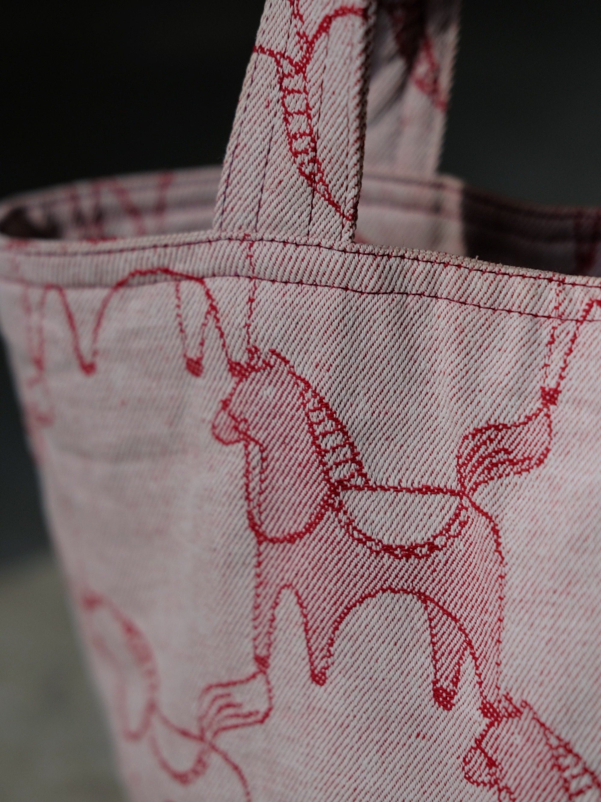 赤線の午　Akasen no Uma