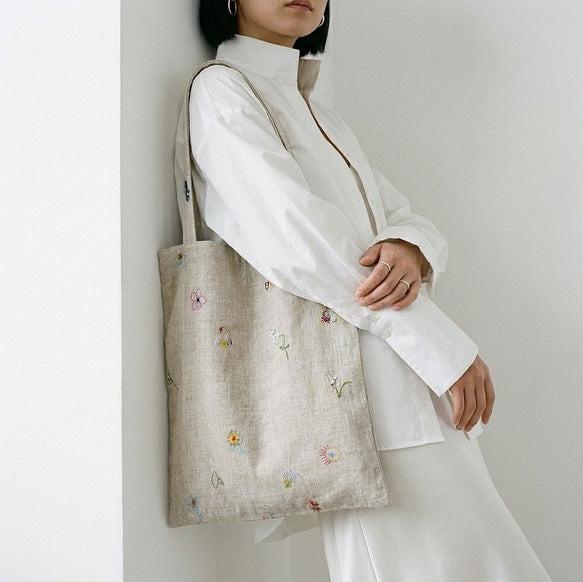 秘密の庭・散策｜刺繍リネン トートバッグ 4